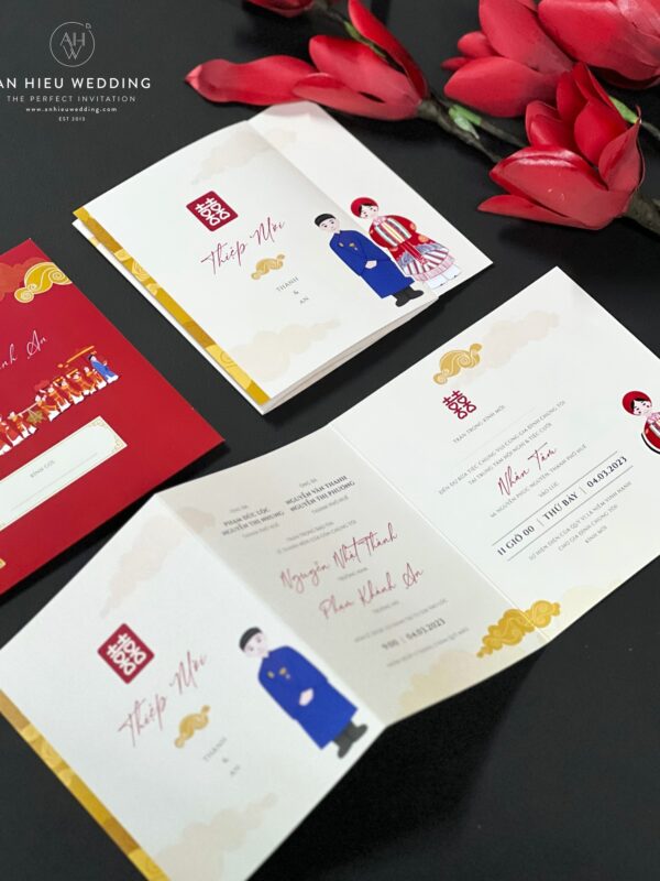 Bộ thiệp cưới mở ba truyền thống lấy ý tưởng khung cảnh của một đám cưới xưa đã gắn bó đời sống với biết bao người dân Việt Nam