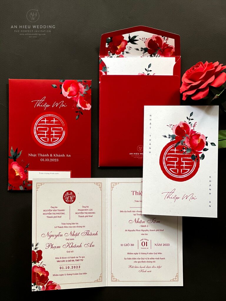 Thiệp cưới hoa mẫu đơn màu nước tone màu đỏ
